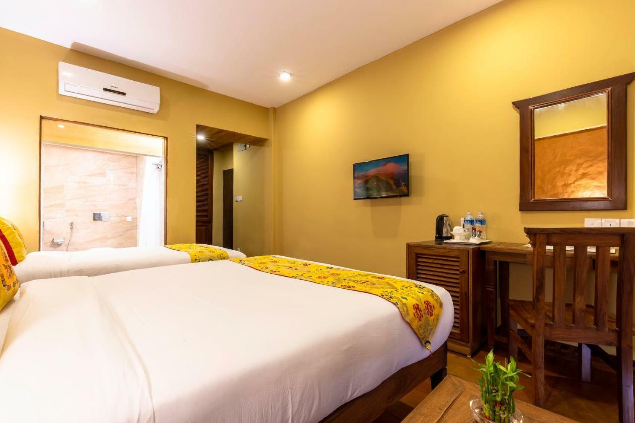 Hotel Mala Pokhara Exterior foto